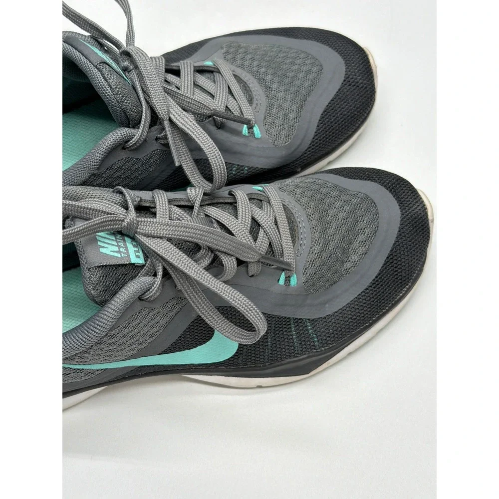 Nike Flex TR 8 Women's Training Shoes Grey Teal Athletic‎ Sneakers Size 5.5